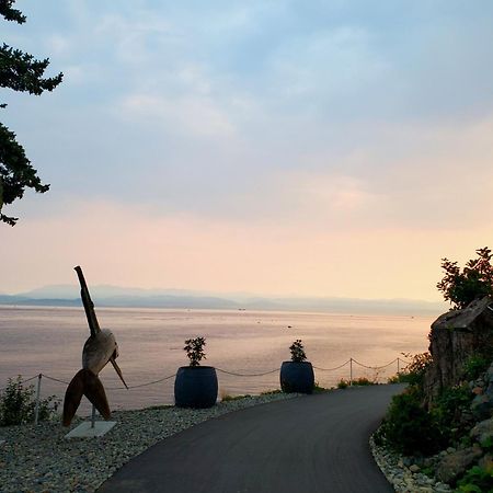 Sooke Harbour House Hotel Buitenkant foto