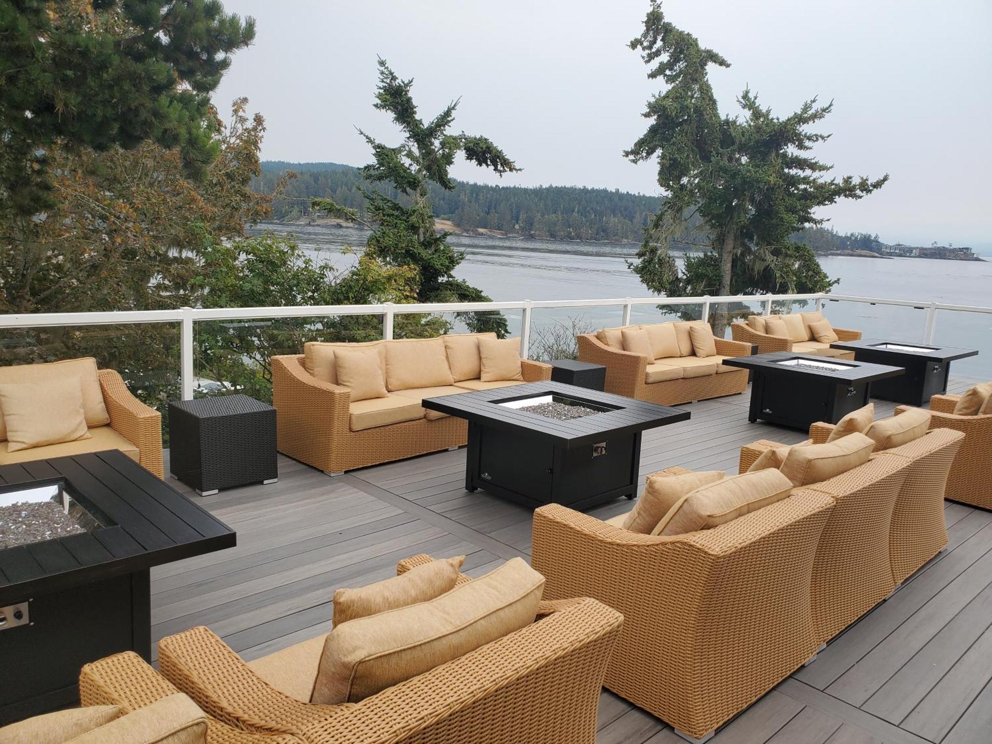 Sooke Harbour House Hotel Buitenkant foto