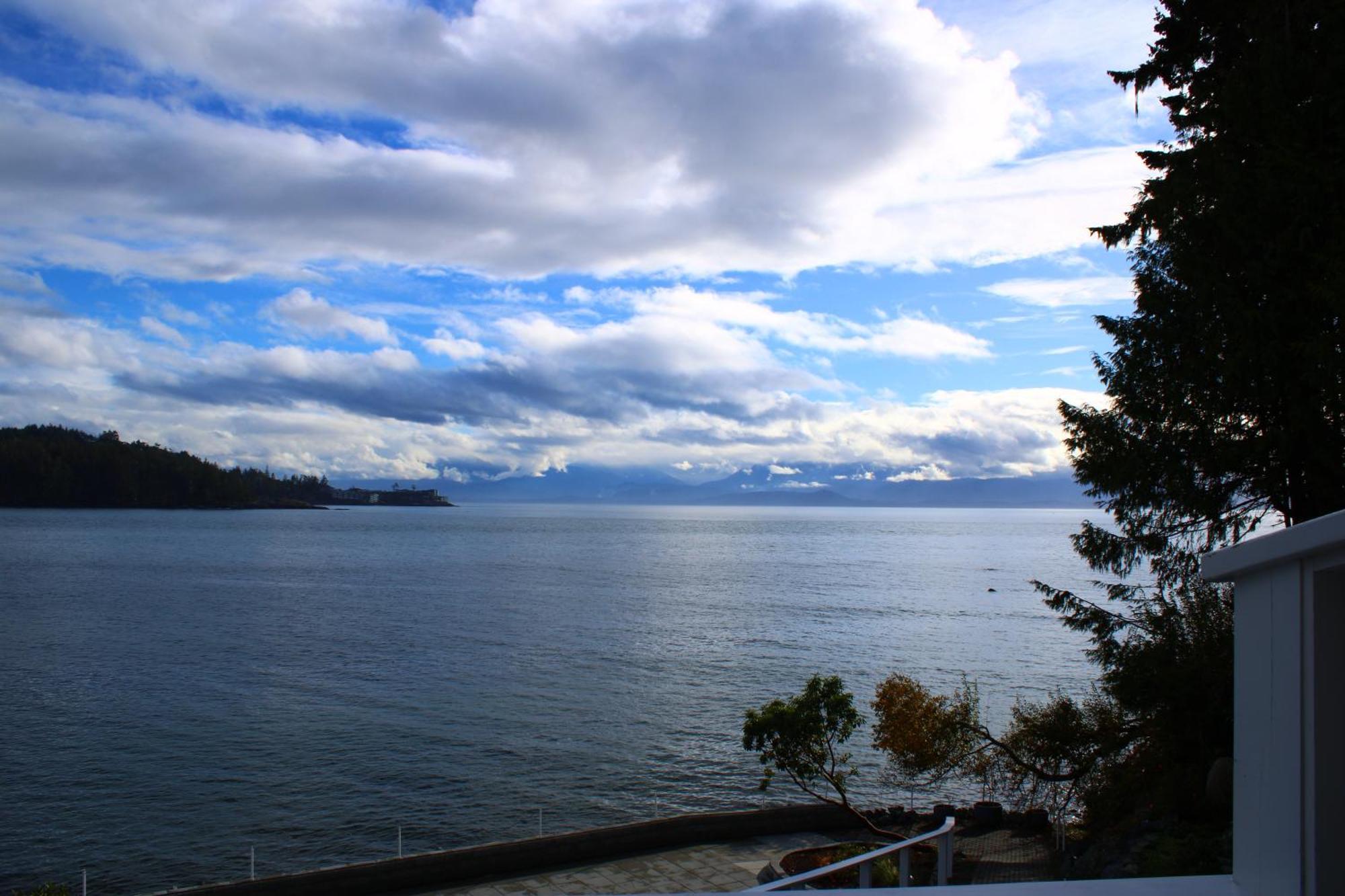 Sooke Harbour House Hotel Buitenkant foto