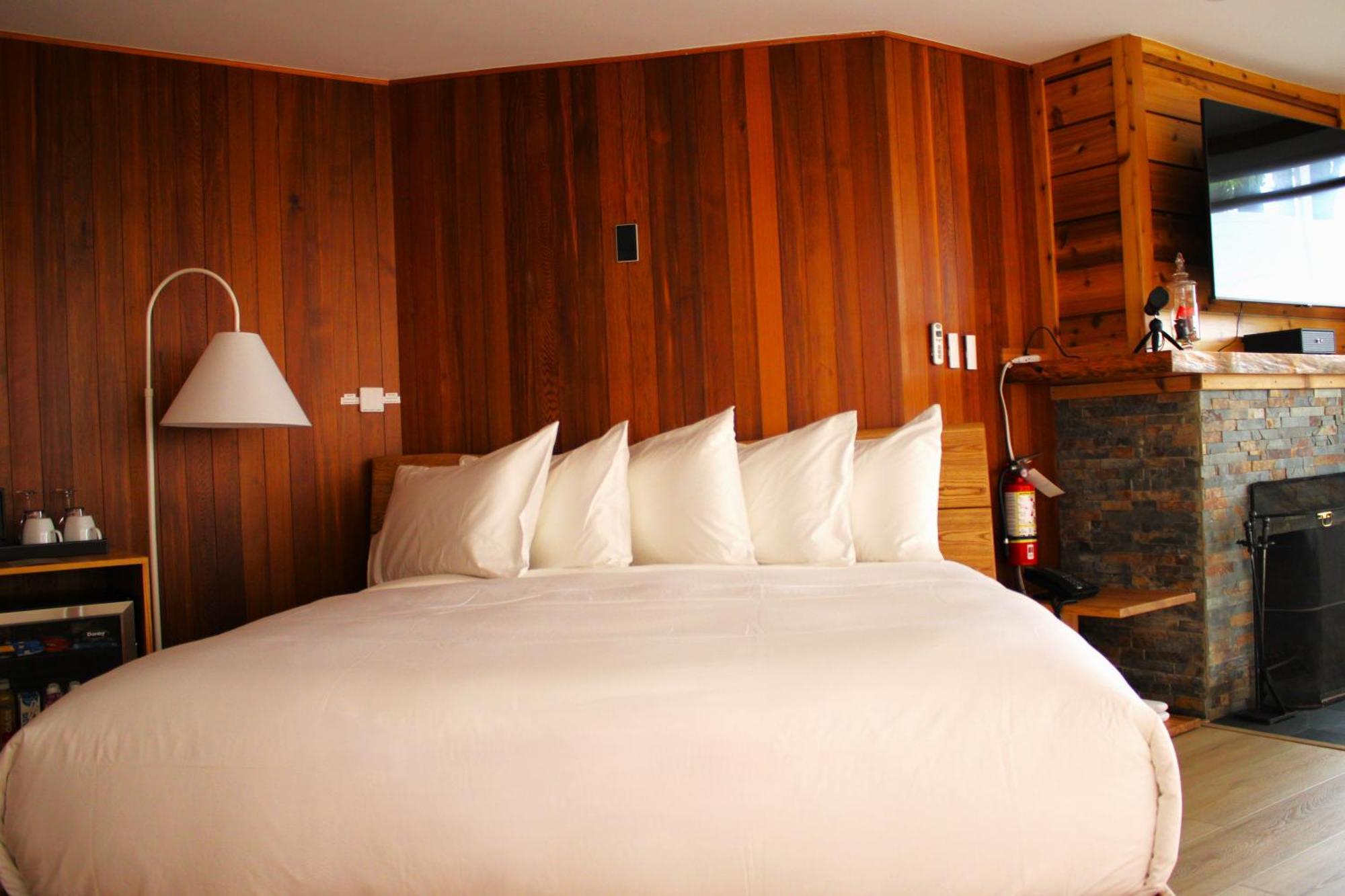 Sooke Harbour House Hotel Buitenkant foto