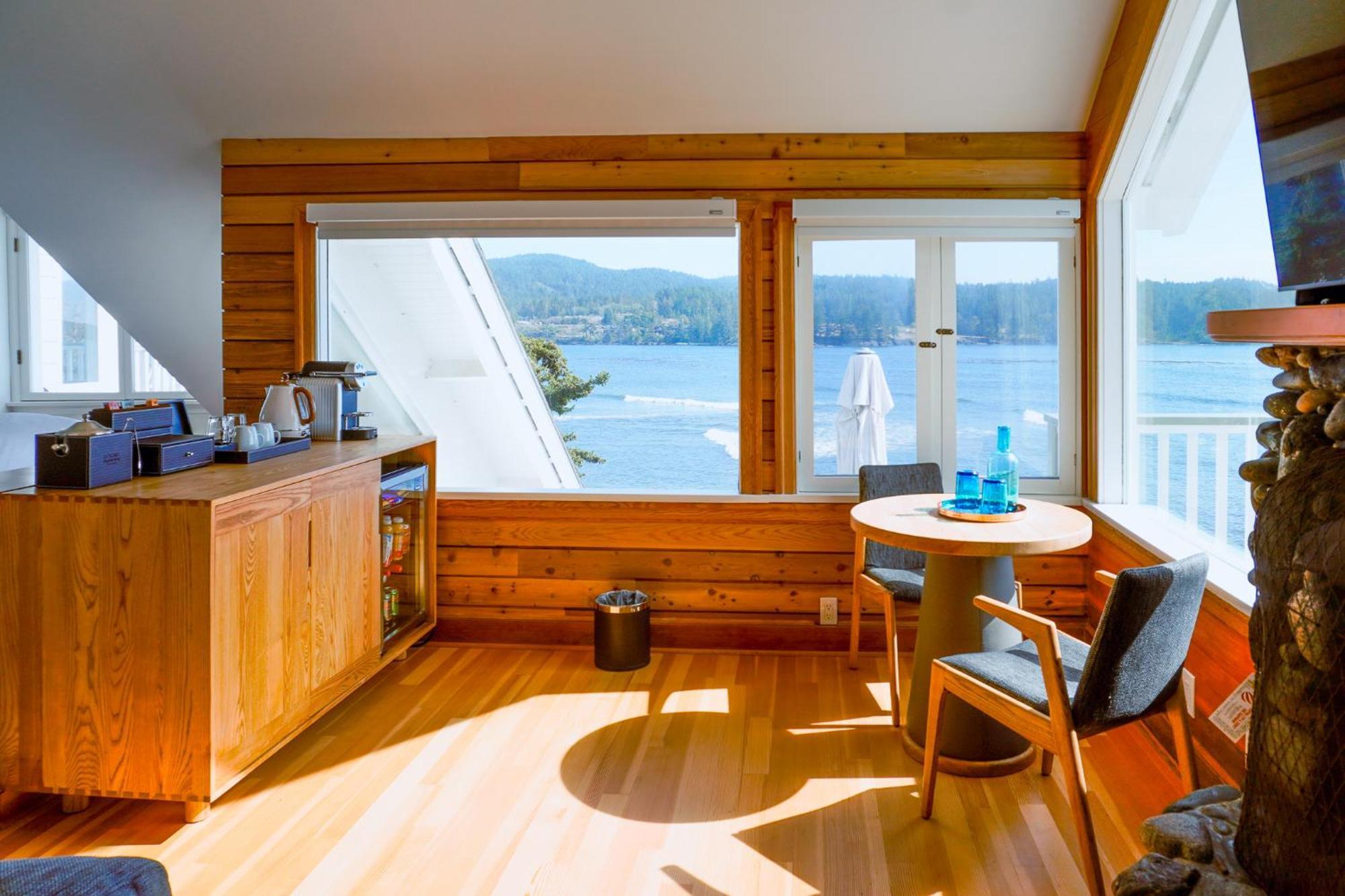 Sooke Harbour House Hotel Buitenkant foto