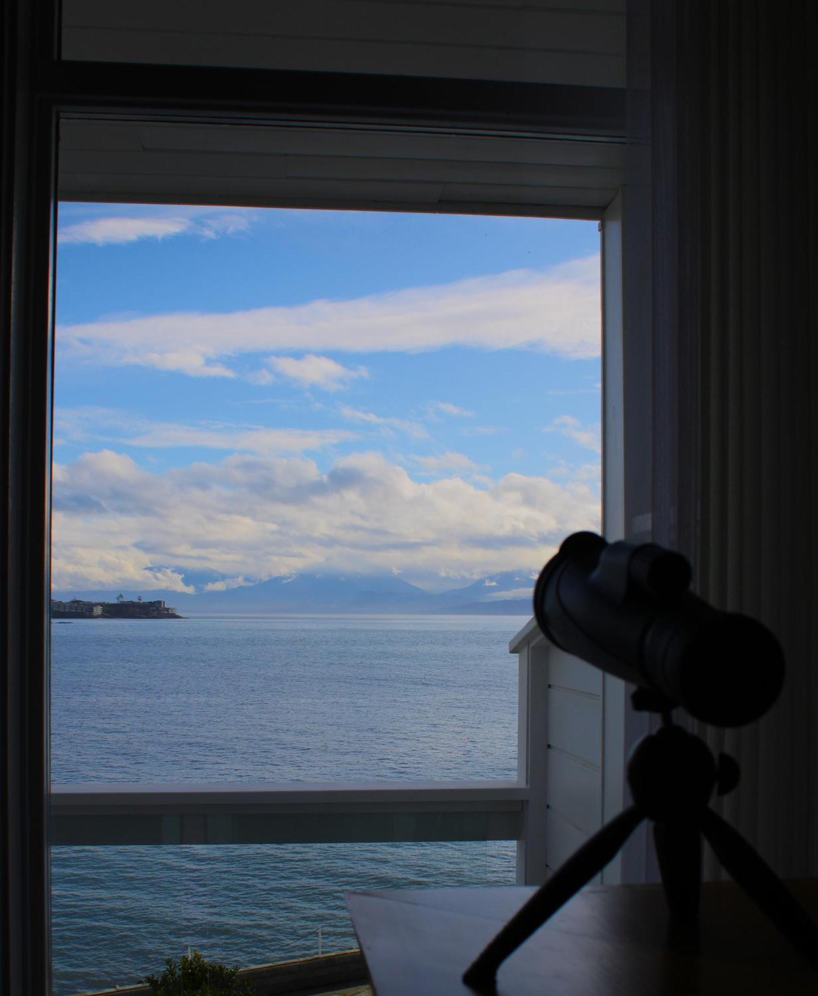 Sooke Harbour House Hotel Buitenkant foto