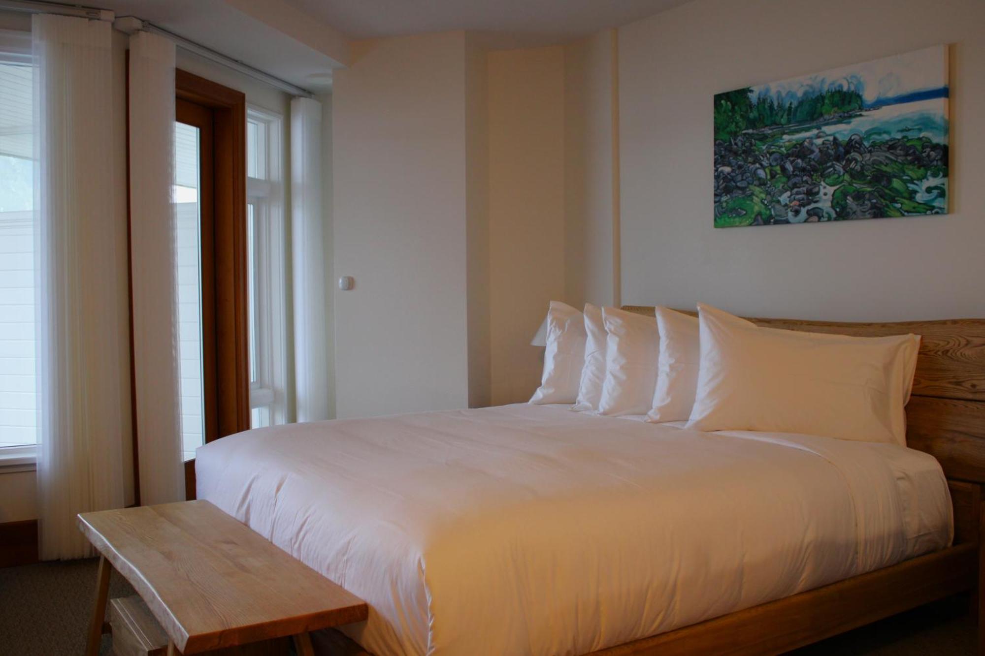 Sooke Harbour House Hotel Buitenkant foto