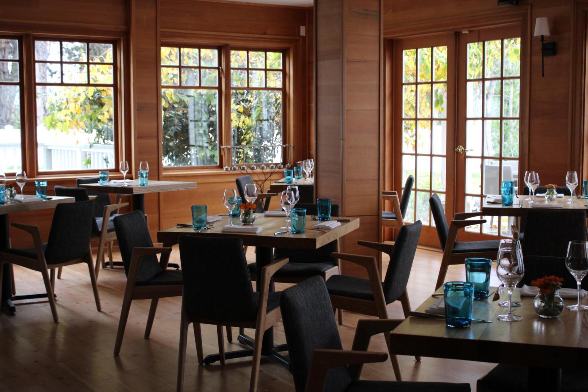 Sooke Harbour House Hotel Buitenkant foto